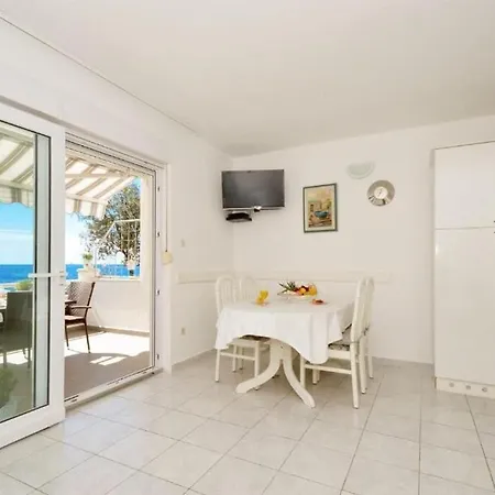 Sandy Apartment *