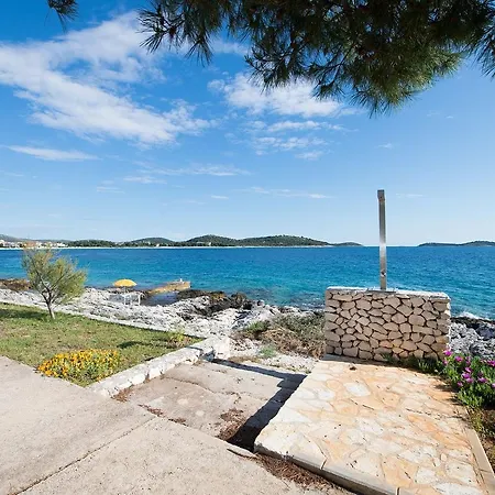 Sandy * Rogoznica (Sibenik-Knin)