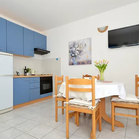 Sandy Apartment