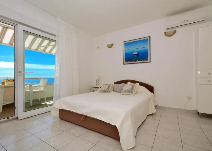 Sandy * Rogoznica (Sibenik-Knin)